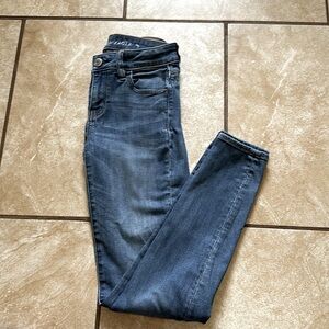 American Eagle skinny jeans